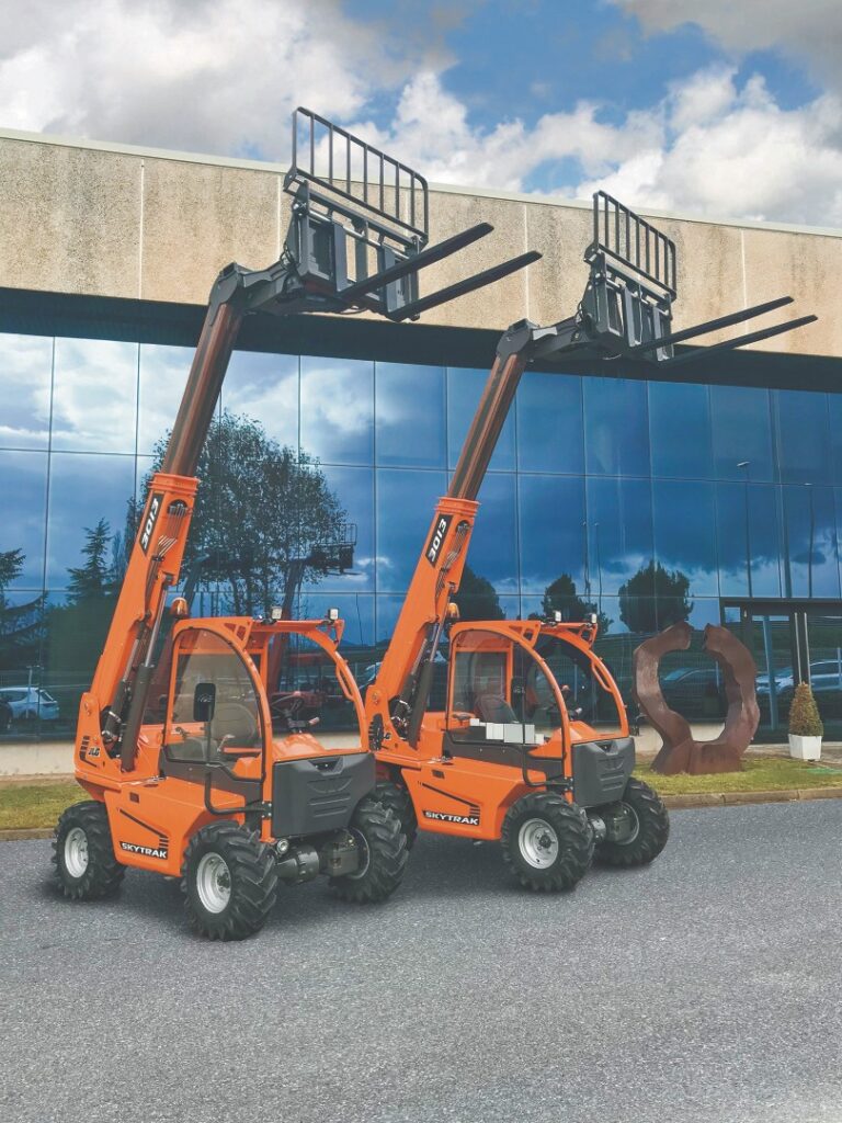 sollevatori telescopici jlg SkyTrak 3013